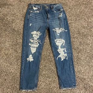 American Eagle ripped mom jeans
